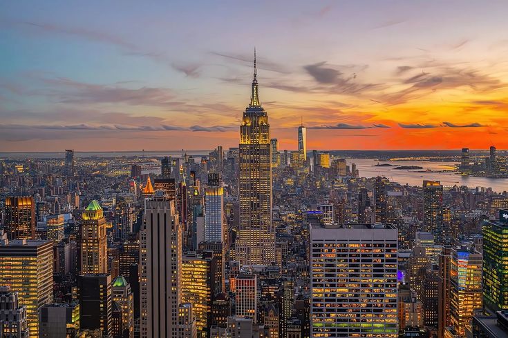 golden hour empire state building new york cityscape wallpaper 4k wallpaperscapes